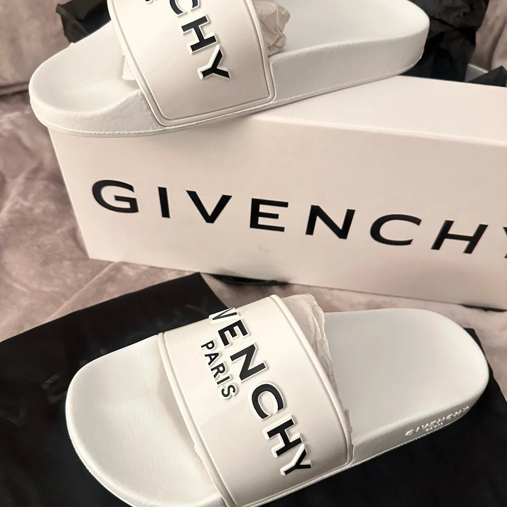 Givenchy slides - Picture 2 of 7
